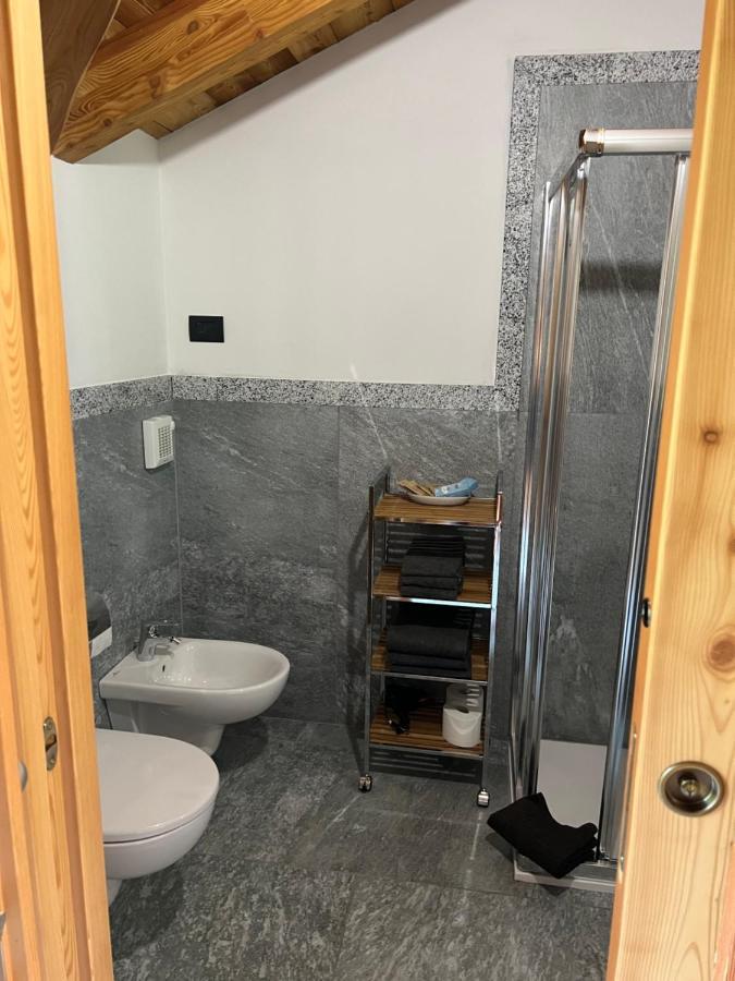 B&B Casa Il Sasso Pinzolo Luaran gambar