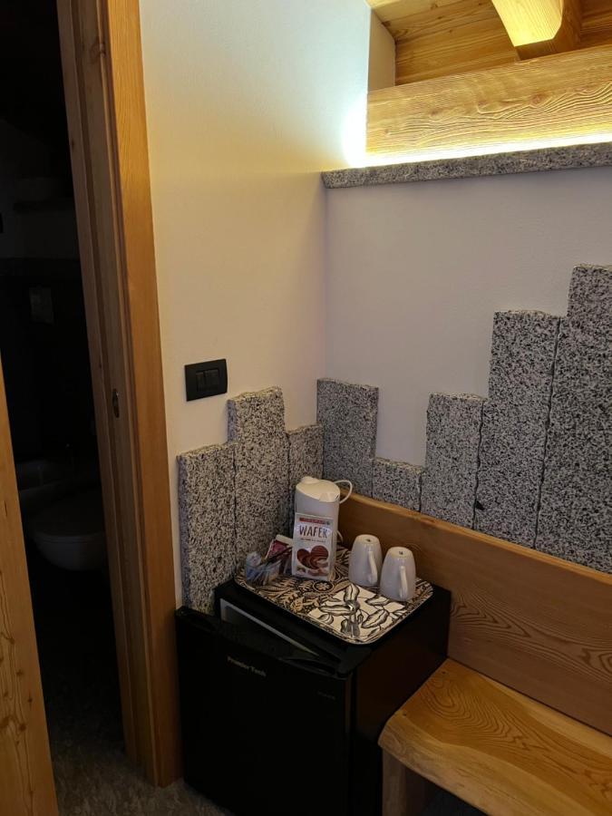 B&B Casa Il Sasso Pinzolo Luaran gambar