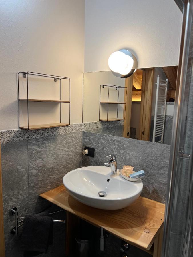 B&B Casa Il Sasso Pinzolo Luaran gambar